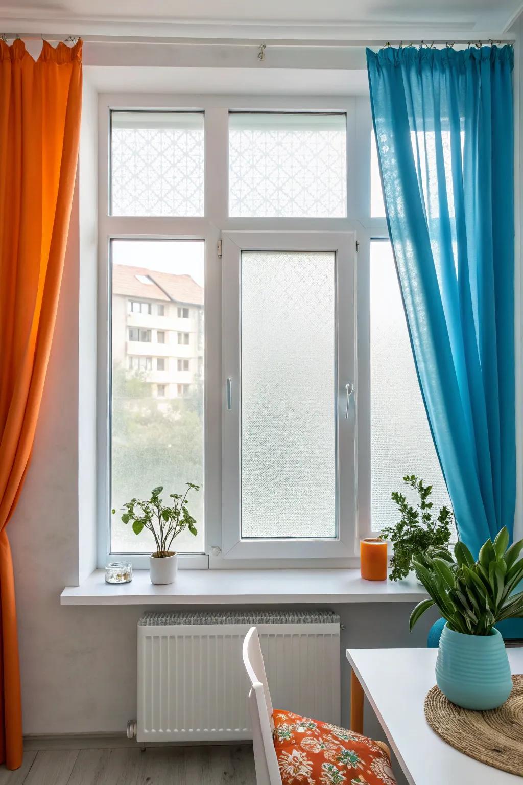 Enjoy privacy without sacrificing light using frosted window film. 🌞 #BrightSpaces #Privacy